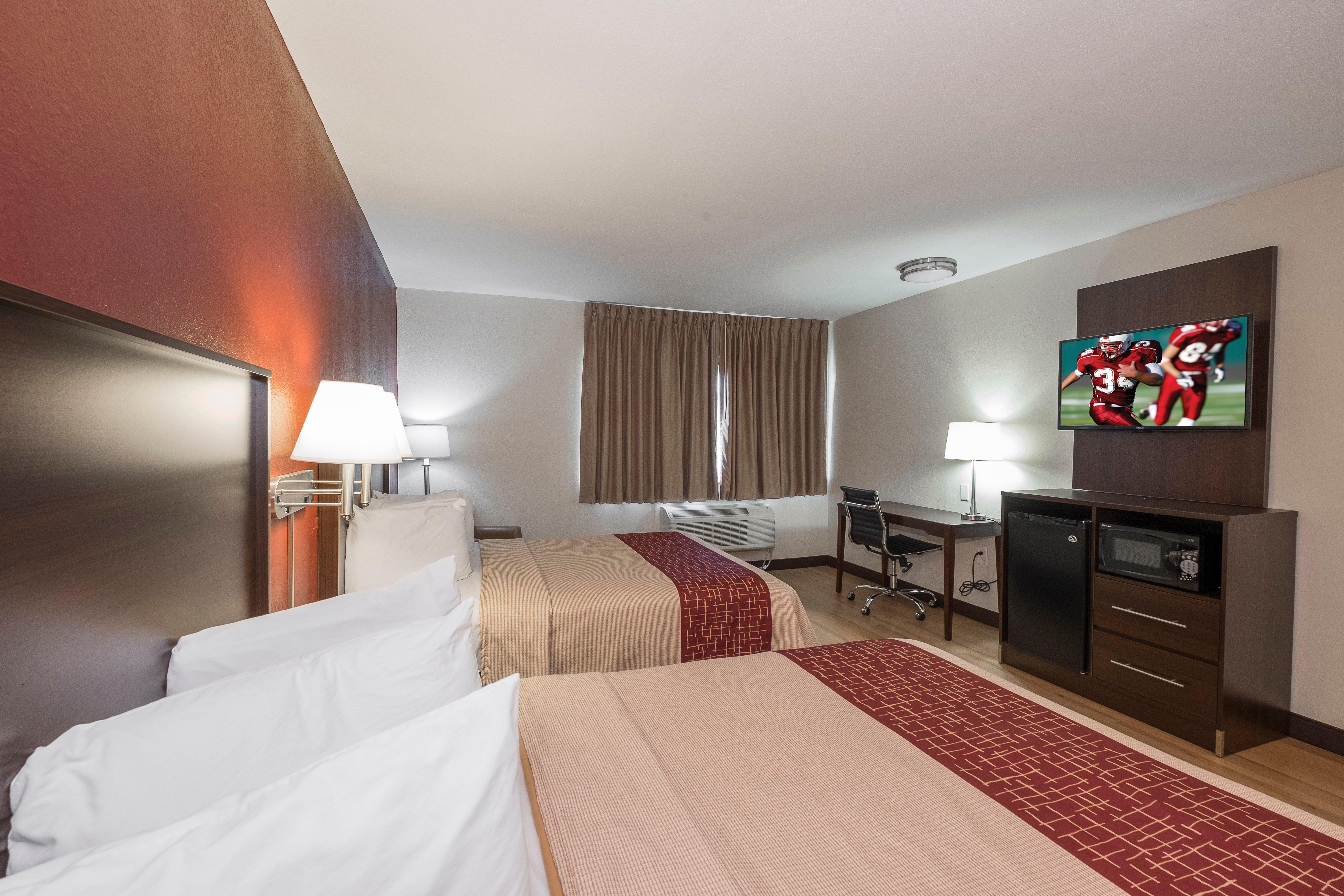 Red Roof Inn Plus+ Poughkeepsie Eksteriør bilde