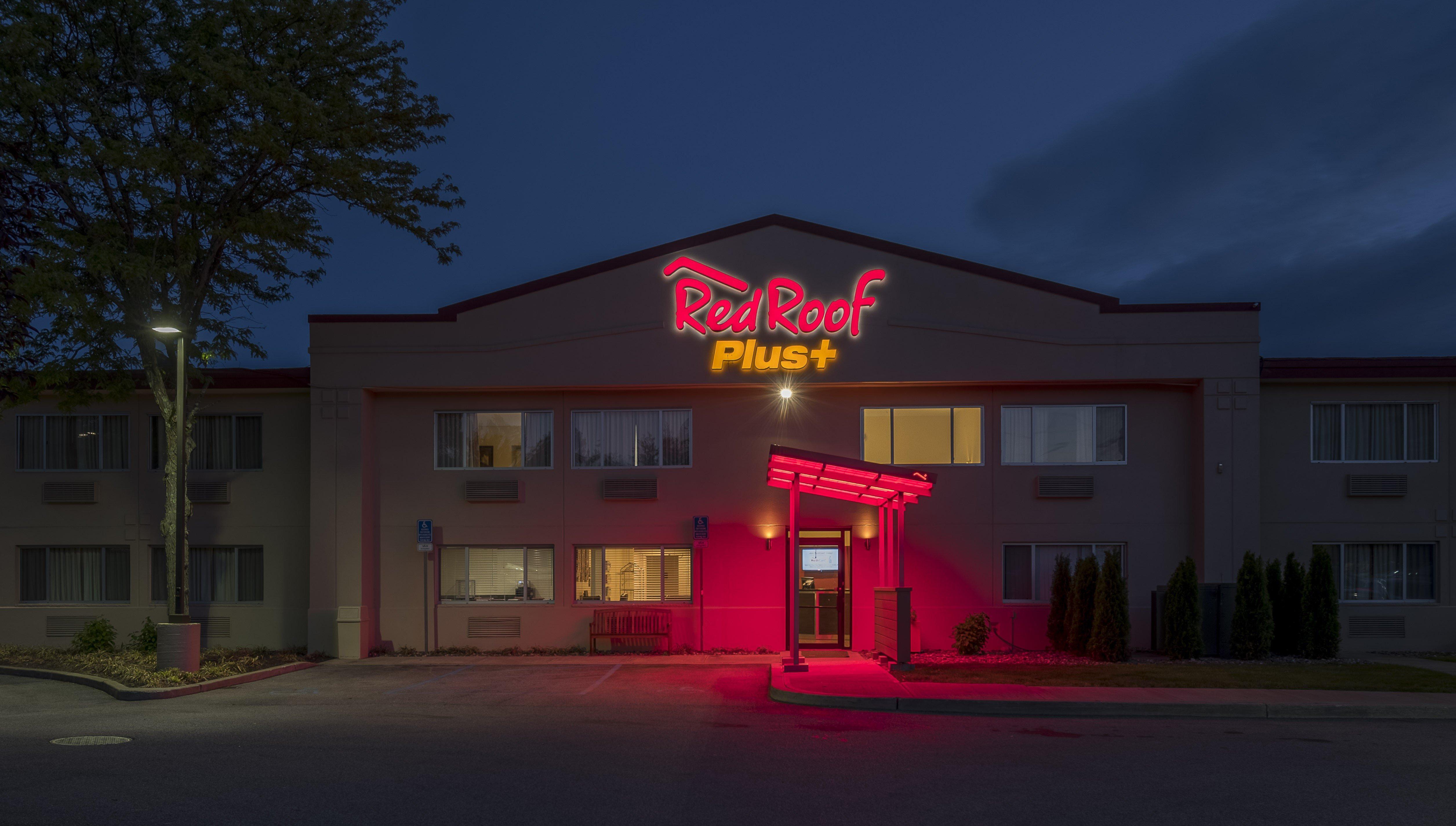 Red Roof Inn Plus+ Poughkeepsie Eksteriør bilde